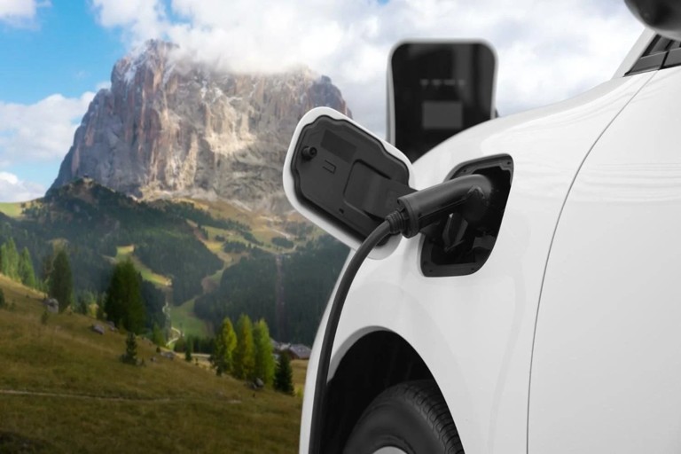 E-Mobilität im Alpenraum – Herausforderungen und Chancen